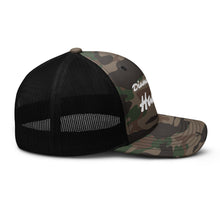 Load image into Gallery viewer, Camouflage trucker hat